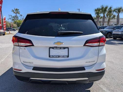 Iridescent Pearl Tricoat 2024 Chevrolet Equinox PREMIER