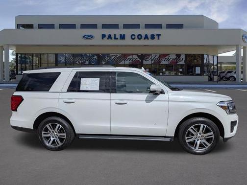 2022 Ford Expedition XLT