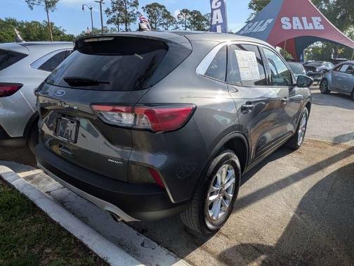 CARBONIZED GRAY 2022 Ford Escape SE
