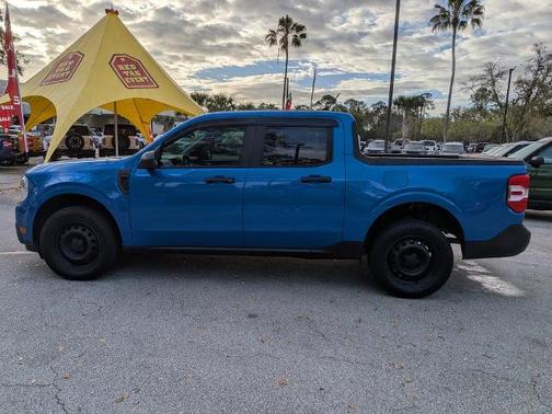 2022 Ford Maverick XL