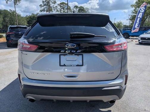 ICONIC SILVER 2022 Ford Edge TITANIUM