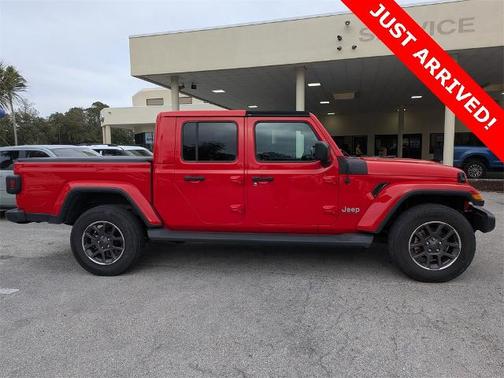 2023 Jeep Gladiator OVERLAND