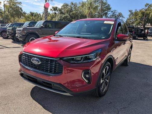 2023 Ford Escape PLATINUM