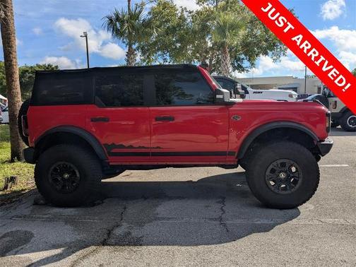 2022 Ford Bronco WILDTRAK