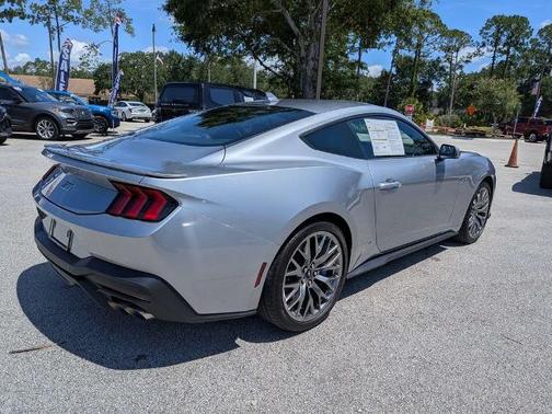 ICONIC SILVER METALLIC 2024 Ford Mustang GT PREMIUM