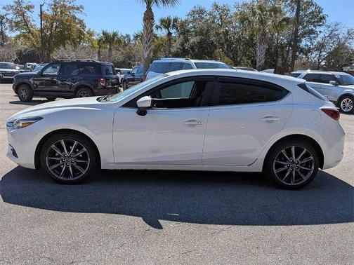 2018 Mazda Mazda3 GRAND TOURING