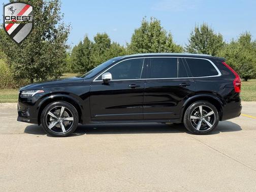 2019 Volvo XC90 T6 R-Design