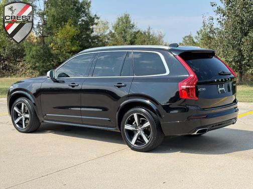 2019 Volvo XC90 T6 R-Design