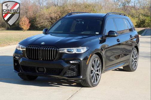 2022 BMW X7 M50i