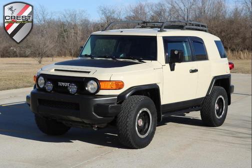 2010 Toyota FJ Cruiser Base