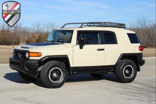 2010 Toyota FJ Cruiser Base