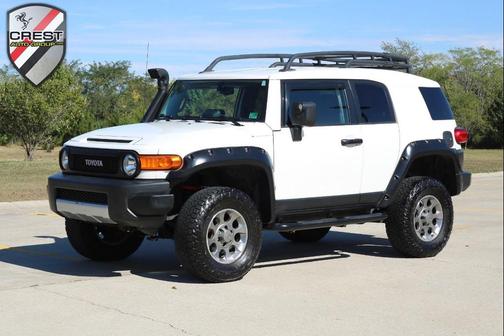 2011 Toyota FJ Cruiser Base