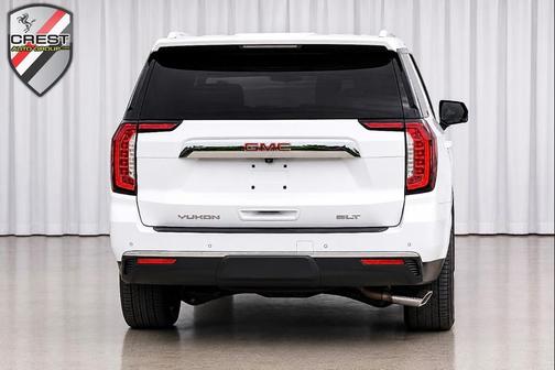 White Frost Tricoat 2021 GMC Yukon SLT