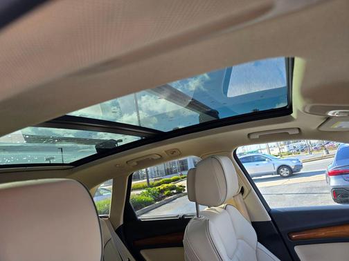 2023 Audi Q5 40 Premium Plus