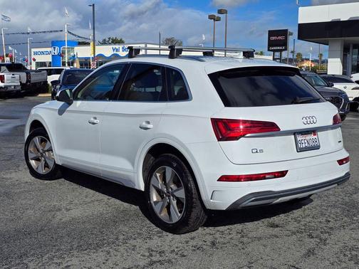2023 Audi Q5 40 Premium Plus