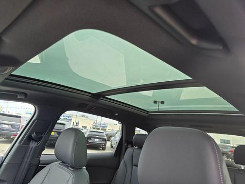 2026 Audi Q7 45 Premium