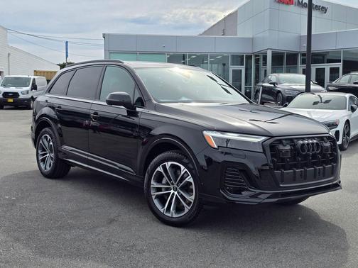 2026 Audi Q7 45 Premium