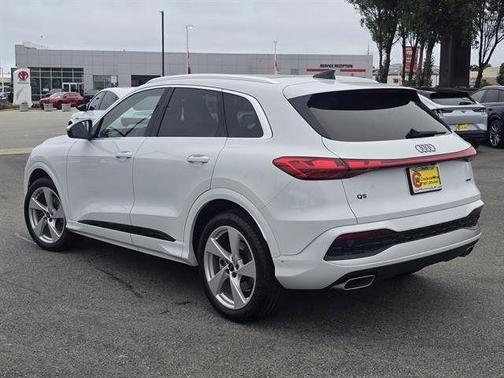 2025 Audi Q5 2.0T quattro Premium