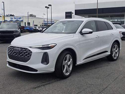 2025 Audi Q5 2.0T quattro Premium