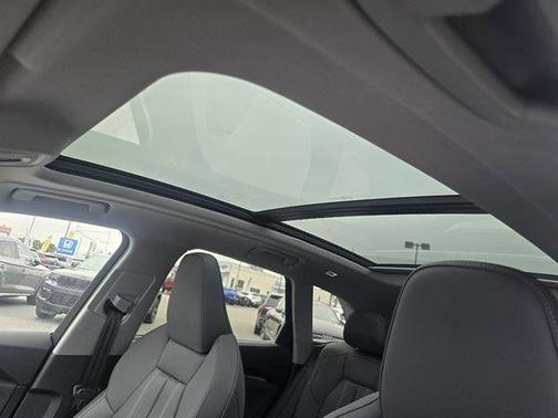 2025 Audi Q5 2.0T quattro Premium