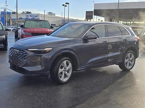 2025 Audi Q5 2.0T quattro Premium