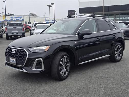 2022 Audi Q5 45 S line quattro Premium