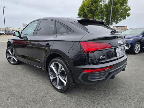 Mythos Black Metallic 2023 Audi Q5 45 S line Premium Plus
