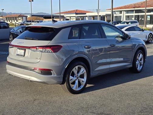 2023 Audi Q4 e-tron 50 Premium