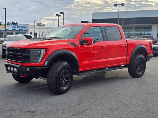 Orange Metallic 2023 Ford F-150 Raptor