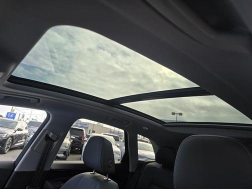 2025 Audi Q5 2.0T quattro Premium