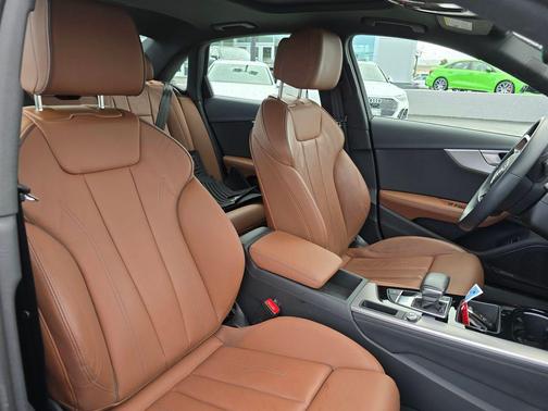 2023 Audi A4 45 S line Premium Plus