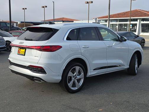 2025 Audi Q5 2.0T quattro Premium