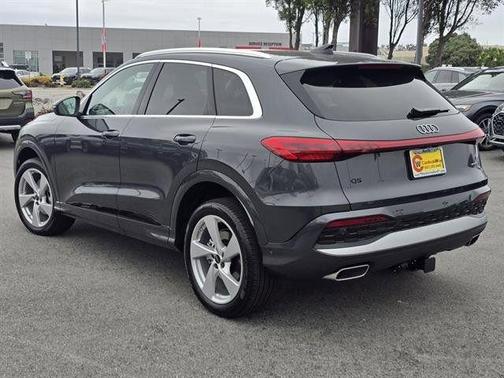 2025 Audi Q5 2.0T quattro Premium