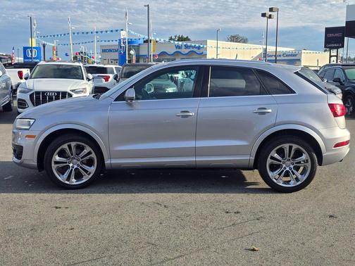 2015 Audi Q3 2.0T Prestige