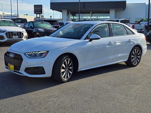2023 Audi A4 40 Premium Plus