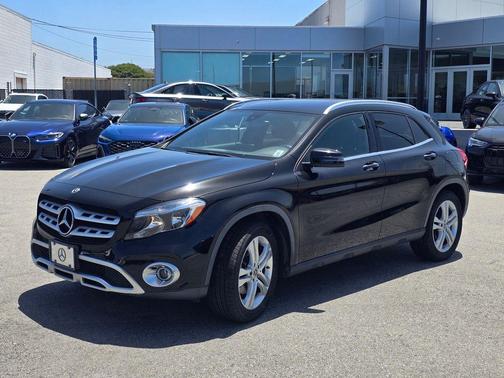 Midnight Black 2019 Mercedes-Benz GLA 250 Base 4MATIC
