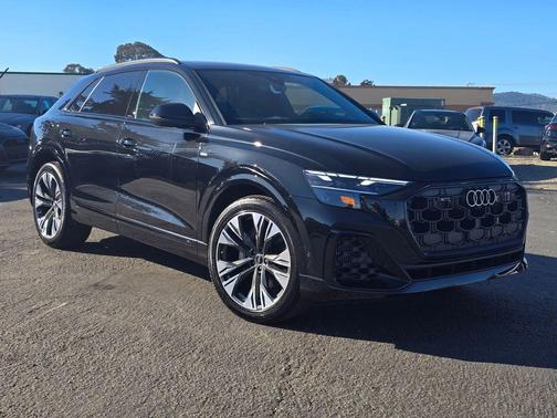 Black 2026 Audi Q8 55 Premium