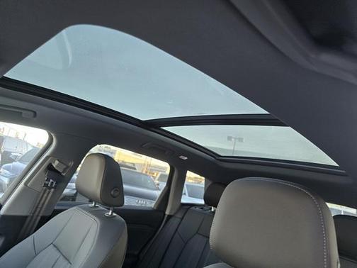 2025 Audi Q6 e-tron Premium