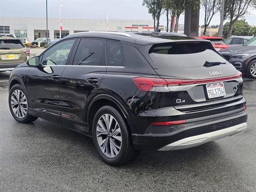 2023 Audi Q4 e-tron 40 Premium