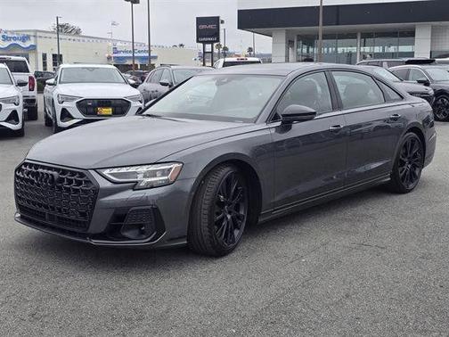 2025 Audi S8 4.0T quattro