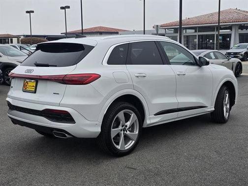 2025 Audi Q5 2.0T quattro Premium