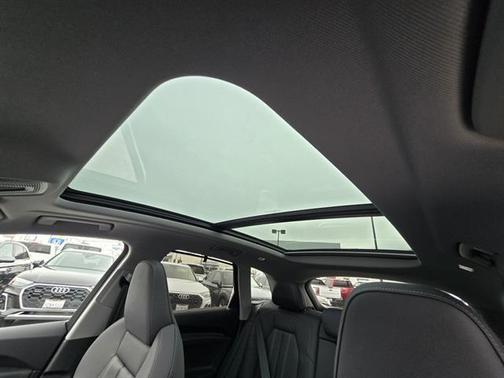 2025 Audi Q5 2.0T quattro Premium