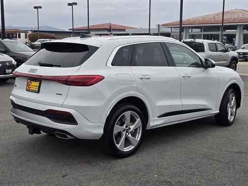 2025 Audi Q5 2.0T quattro Premium