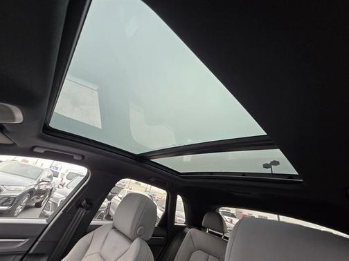 2025 Audi Q3 45 S line Premium