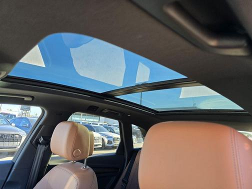 2023 Audi Q5 40 Premium