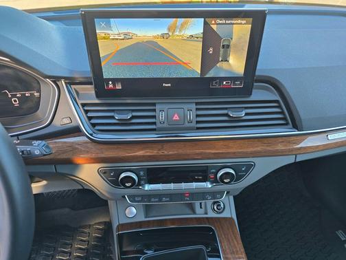 2022 Audi Q5 45 S line Premium Plus