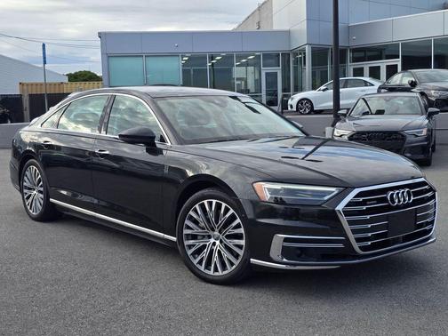 Vesuvius Gray Metallic 2019 Audi A8 L 55
