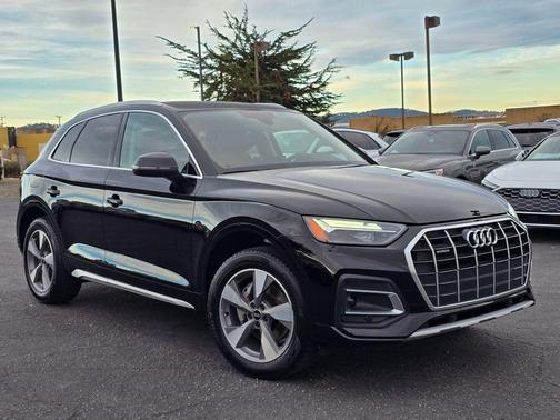 2022 Audi Q5 40 Premium