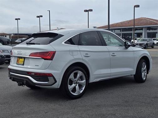 2025 Audi Q5 45 S line quattro Premium