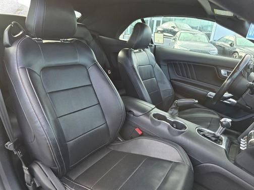 2021 Ford Mustang EcoBoost Premium